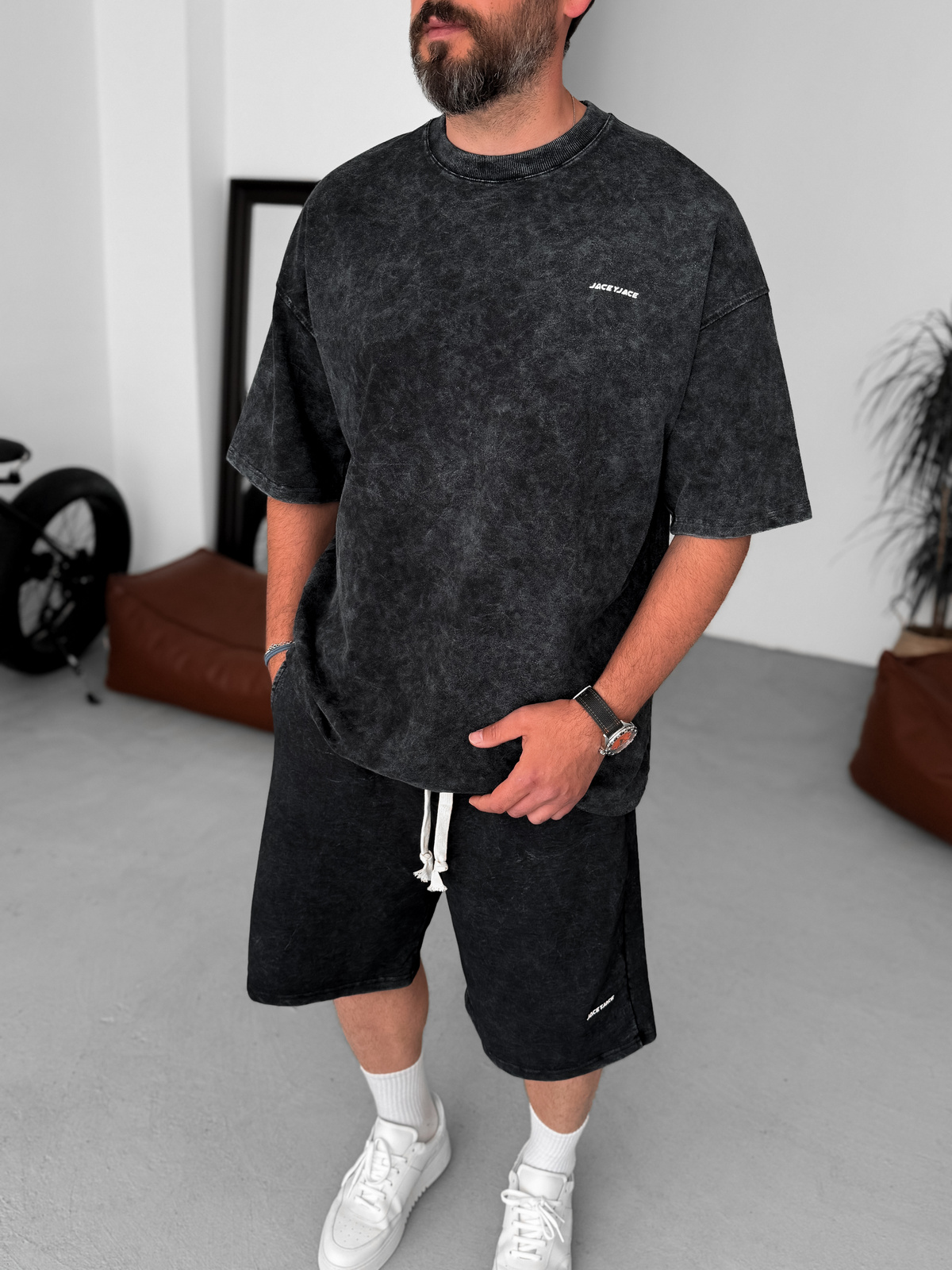Siyah Yıkamalı Kabartmalı Oversize T-Shirt JJ-201