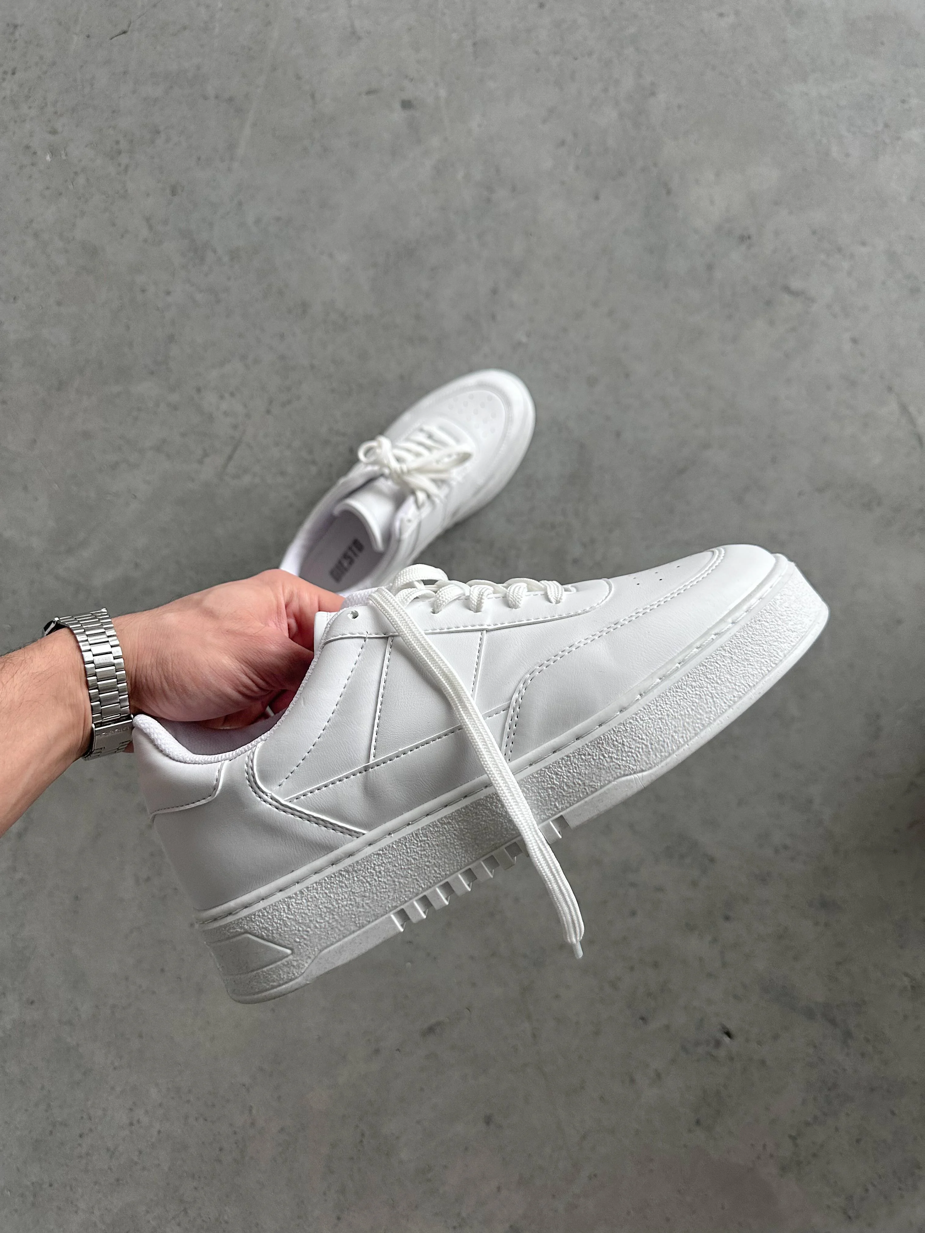 Suni Deri Spor Ayakkabı - Beyaz