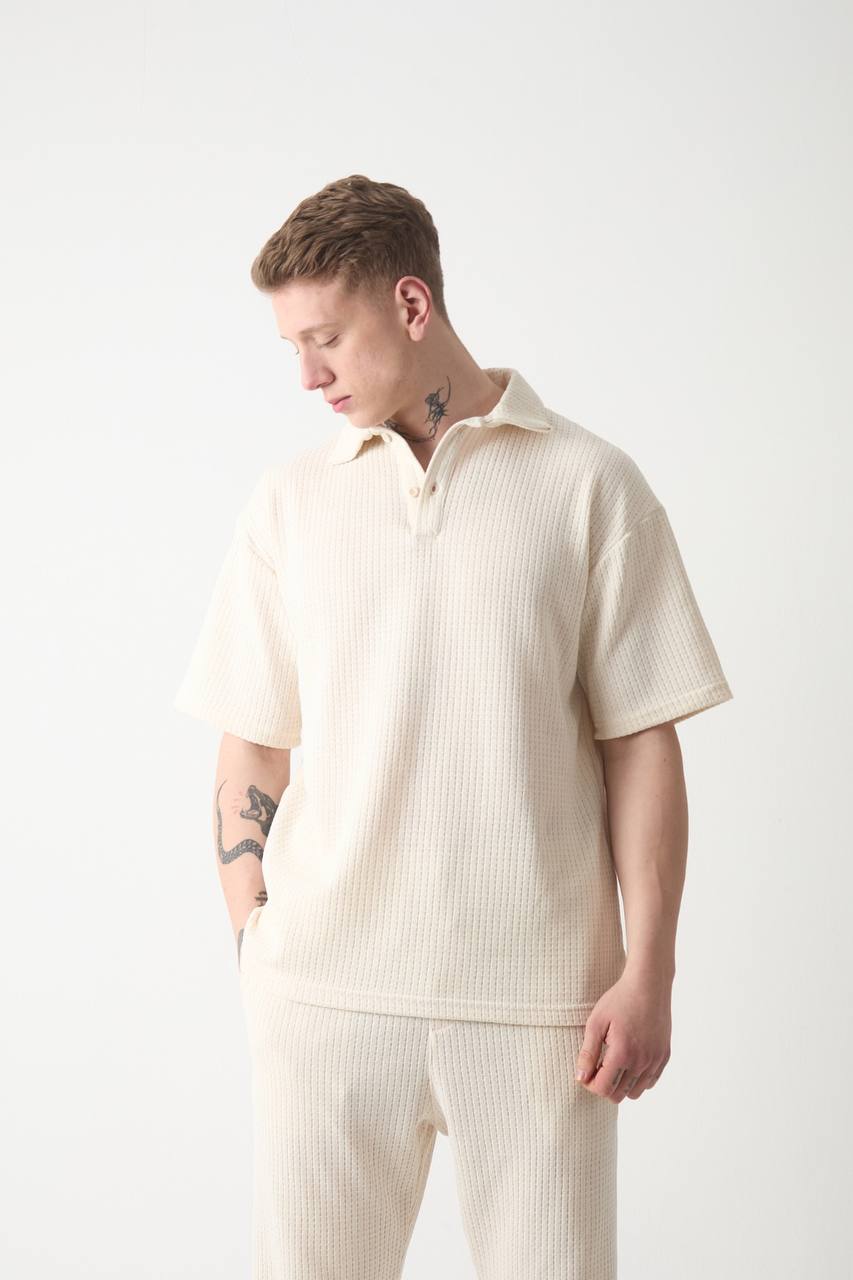 Düğmeli Örme Polo Yaka Oversize Tişört – krem