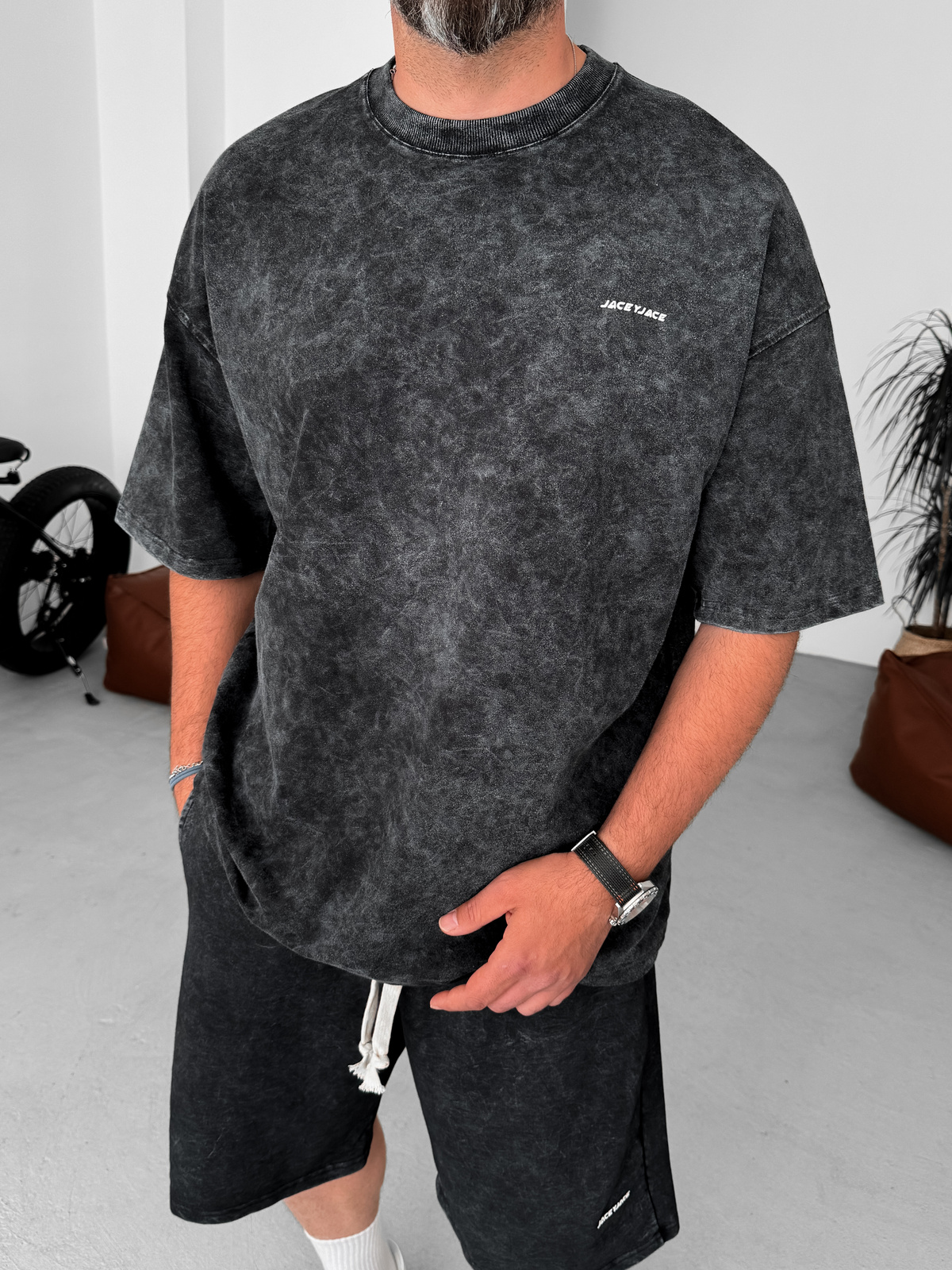 Siyah Yıkamalı Kabartmalı Oversize T-Shirt JJ-201