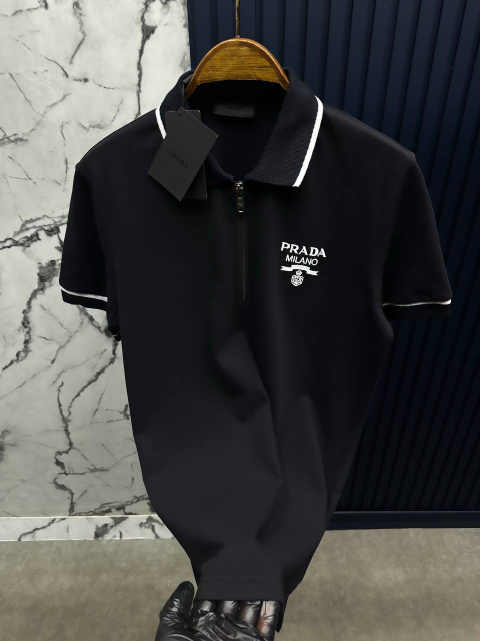 P SİYAH FERMUARLI POLO YAKA T-SHİRT