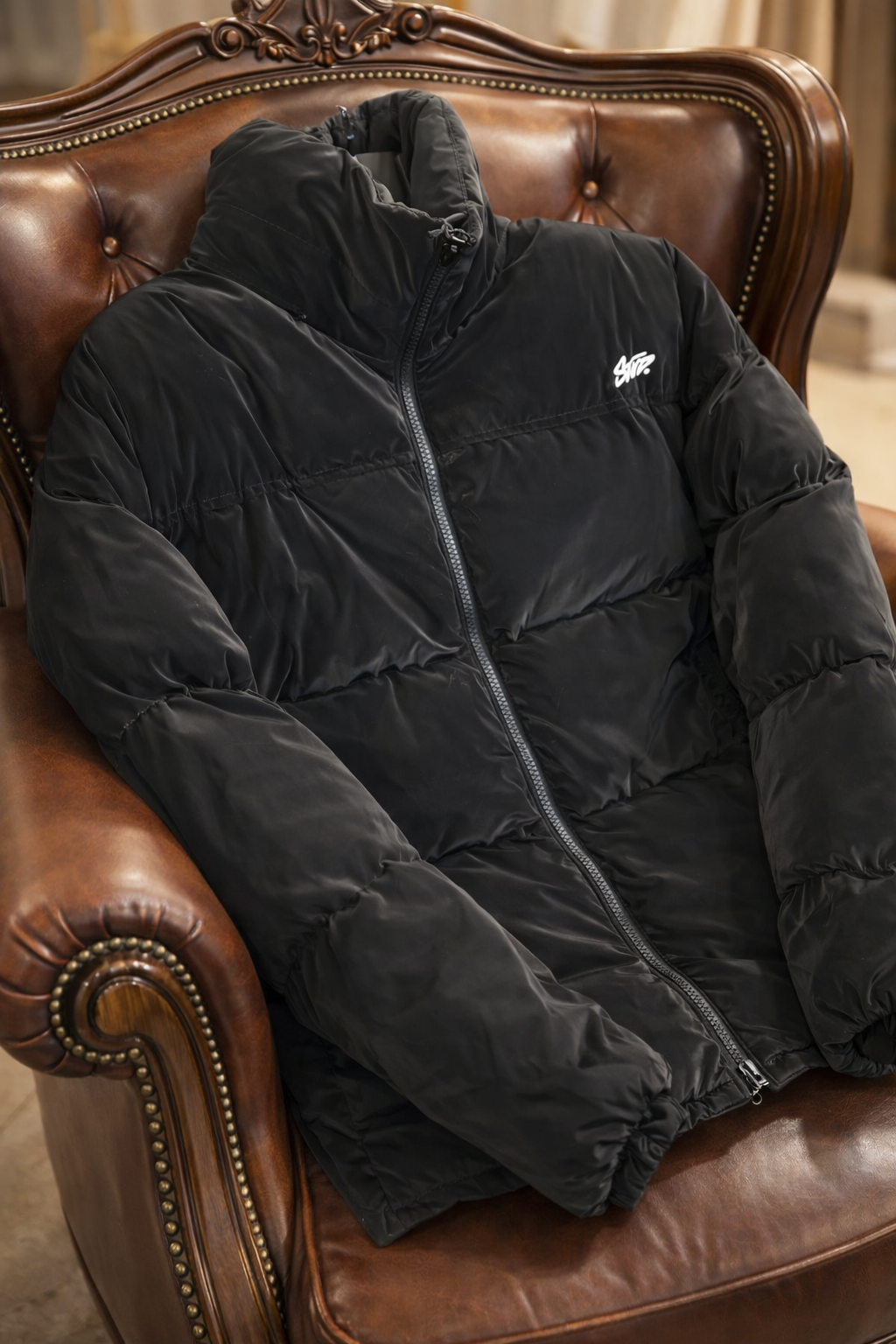 AW 303 STWD Mont-Siyah