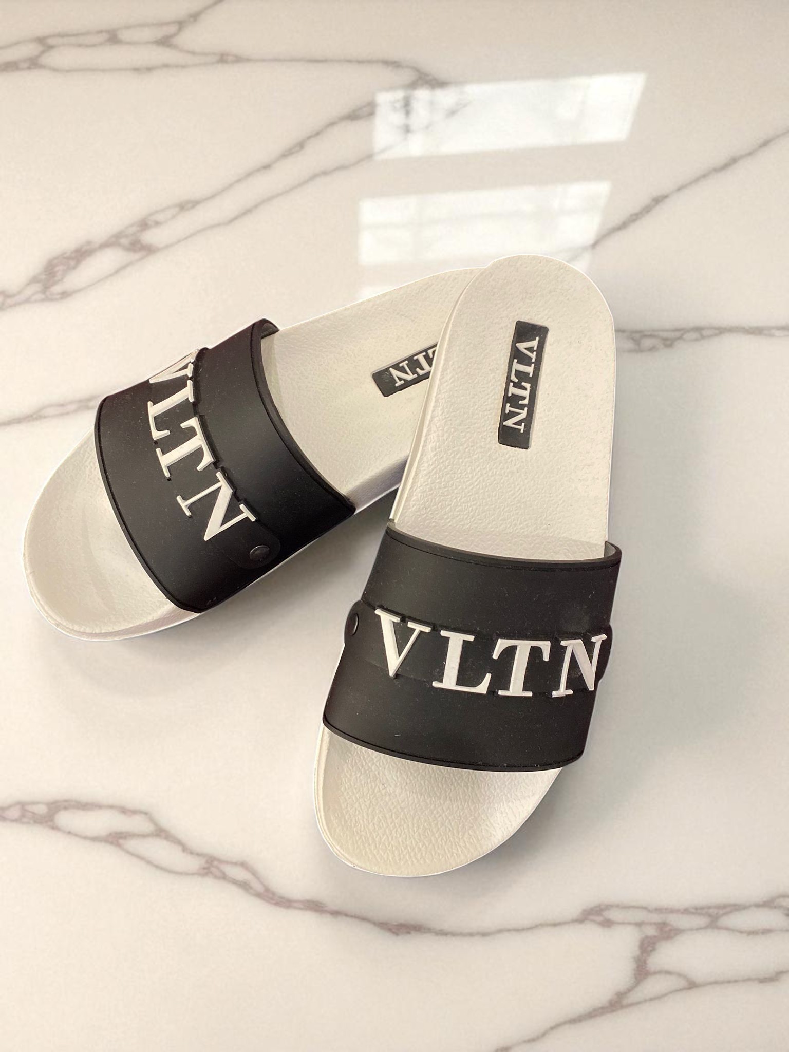 VLTN Erkek Terlik